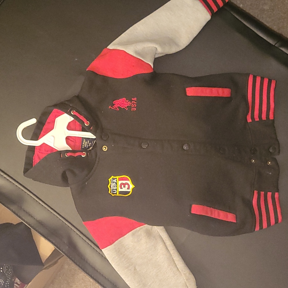US Polo Assn. Boys 5/6 2pc. Sweat suit